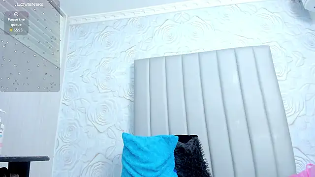 Cleopatra_Trans webcam