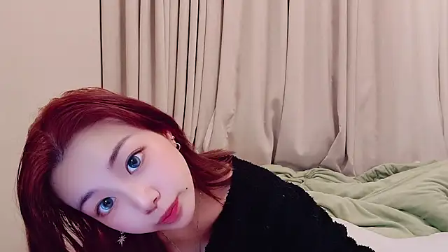 xinxin-baby3 - Xinxin-baby3's free webcam - UK Sex Cams