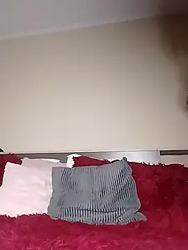 Sweetredvelvet webcam