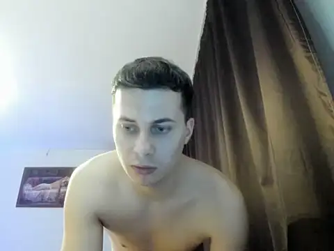 Dreamboy24 webcam