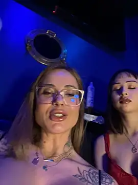 Etwas_neugierig webcam