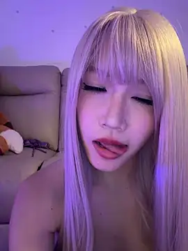 youyo333 (F young) - youyo喷水纪录突破32次啦