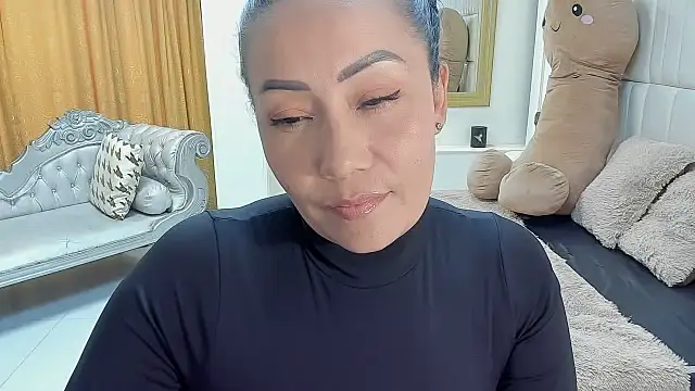 gaby_trent - Gaby_trent's free webcam - UK Sex Cams