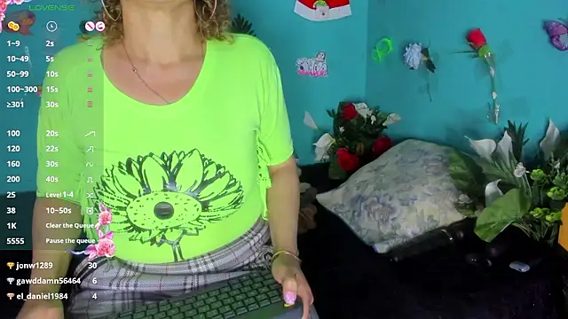 sherahadee - SheraHadee's free webcam