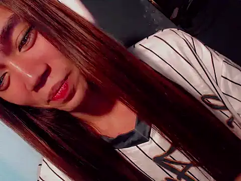 flexibleyassi (T young) - FOR THE GO!