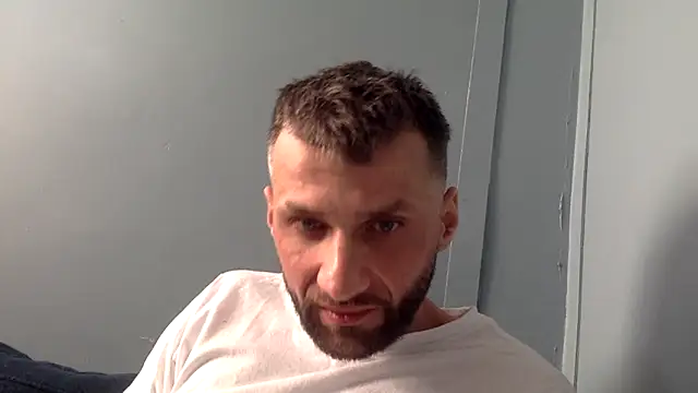 sexyhotstud12 - Sexyhotstud12's free webcam - UK Sex Cams