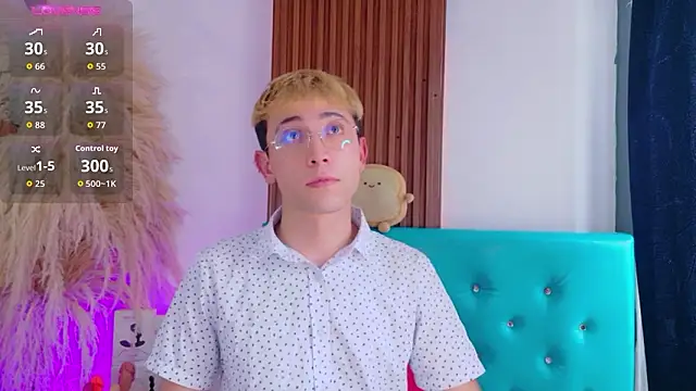 naughty__chriss (M young) - Cum Show