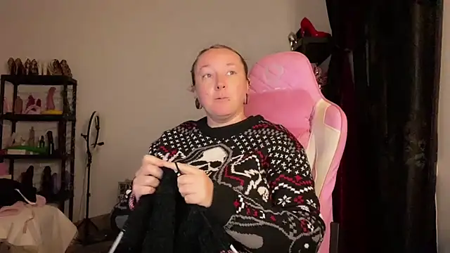 kisicaxx - Kisicaxx's free webcam