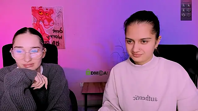 doll_vey - Doll_vey's free webcam - UK Sex Cams