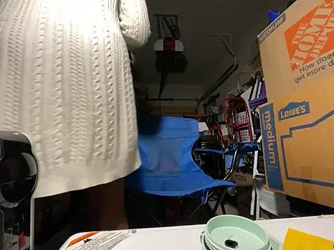 Webcam Model (wynterheat)  is live.Free join now!