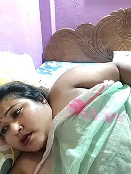 Webcam Model (hotbhabhi011)  is live.Free join now!