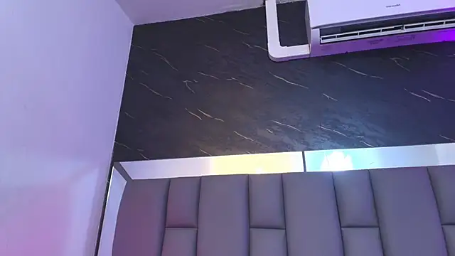 _miabrown_ - _MiaBrown_'s free webcam