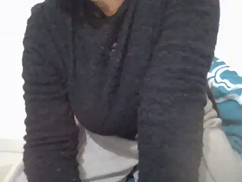 Little_toy_girl from StripChat is Freechat