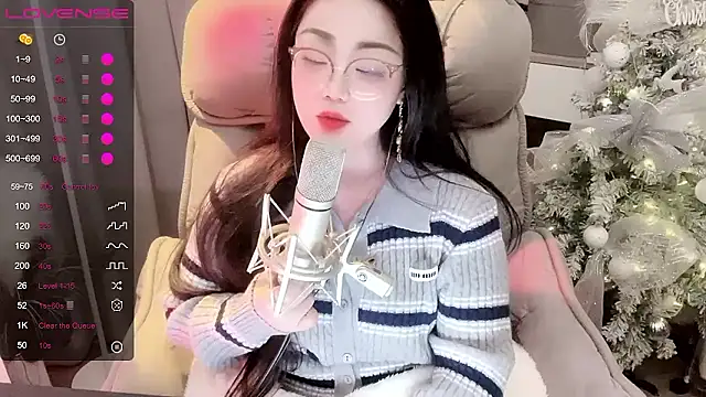 Monica-666888- webcam