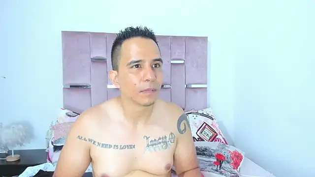 mrpassion3 - Mrpassion3's free webcam - UK Sex Cams