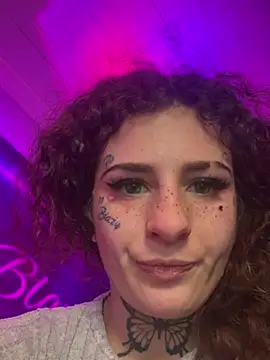 BlazyKitsune- webcam