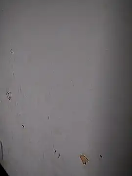 Webcam Model (catalella16)  is live.Free join now!