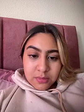 miabonnett_ - Miabonnett_'s free webcam - UK Sex Cams