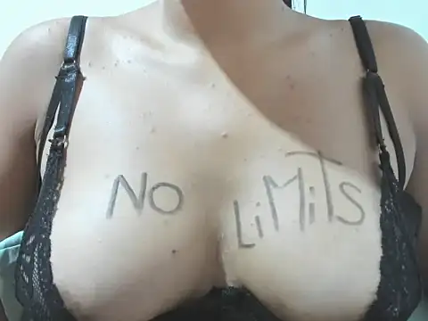 valentinahot7 - Valentinahot7's free webcam - UK Sex Cams