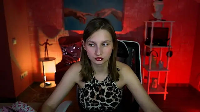 ellahorton - EllaHorton's free webcam - UK Sex Cams