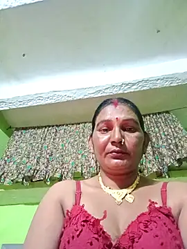 Webcam Model (YOURFIVAA)  is live.Free join now!