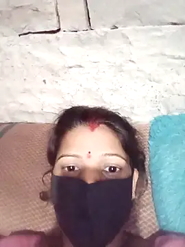 divya-11431 - Divya-11431's free webcam - UK Sex Cams