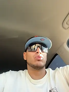 StrokingDaddy4 Live Webcam on Stripchat