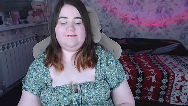 Estelle_Hicks webcam