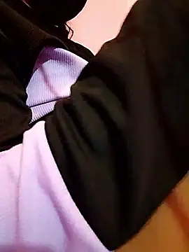 Webcam Model (Student_girl_12th)  is live.Free join now!