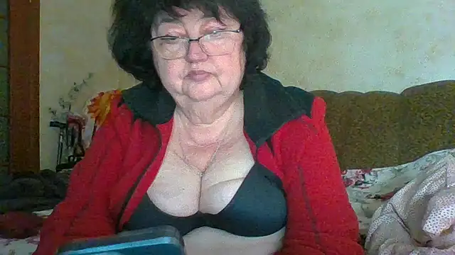 milasky5303 - MilaSky5303's free webcam