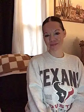 Webcam Model (SidneyRaee)  is live.Free join now!