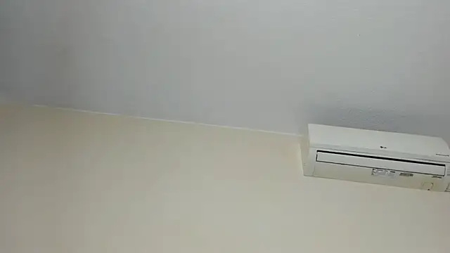 vanesadimaria - Vanesadimaria's free webcam