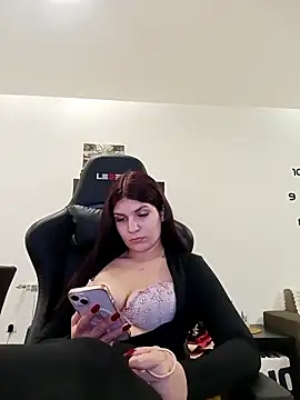 Webcam Model (MeCherryy)  is live.Free join now!