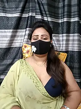 Webcam Model (Mow_955)  is live.Free join now!