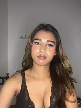 STRIP_GLOW Live Webcam on Stripchat