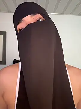 Webcam Model (najwarazak)  is live.Free join now!