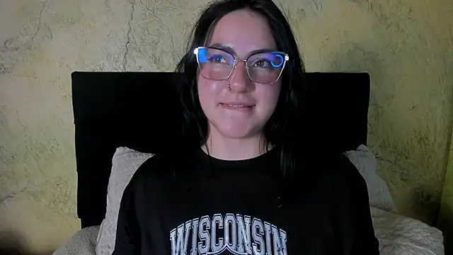 jeniferpowell_nm - JeniferPowell_nm's free webcam - UK Sex Cams