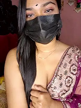 Webcam Model (ariya-03)  is live.Free join now!