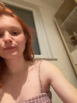 mad_girlygirl - Mad_girlygirl's free webcam - UK Sex Cams