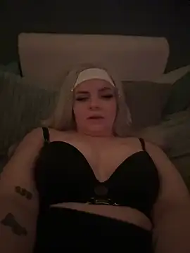 hannahcream - HannahCream's free webcam - UK Sex Cams