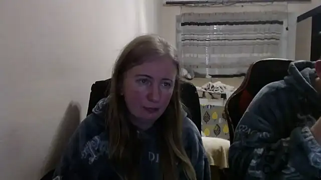 peterandjen (Ask my age) - Cum. Lush from 2 tkns.