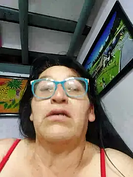 Webcam Model (clarita_01)  is live.Free join now!