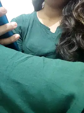 cute_pinkii - Cute_pinkii's free webcam