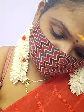 Webcam Model (malliga98)  is live.Free join now!