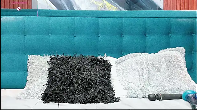 dilan_911 (M twink) - ZOOM ASS WITH OIL