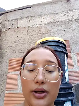 Webcam Model (young_dairy01)  is live.Free join now!