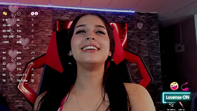 charlotte_greys - Charlotte_greys's free webcam - UK Sex Cams