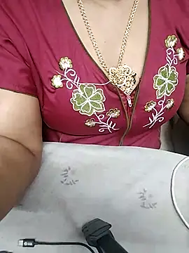 tamil-seetha22 - Tamil-seetha22's free webcam - UK Sex Cams