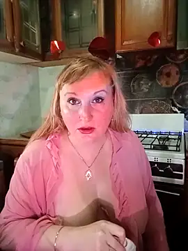 Webcam Model (XHelenaX90)  is live.Free join now!