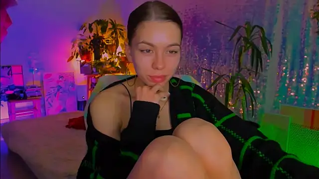 poli__ - Poli__'s free webcam - UK Sex Cams